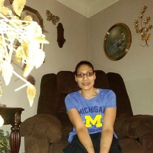 Meet your Posher, Alisa